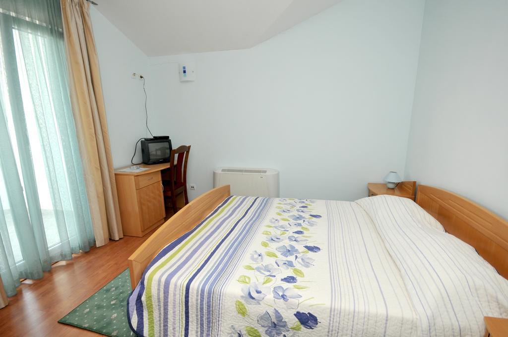 Apartments Villa Lida تروغير الغرفة الصورة