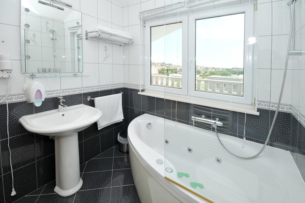 Apartments Villa Lida تروغير المظهر الخارجي الصورة